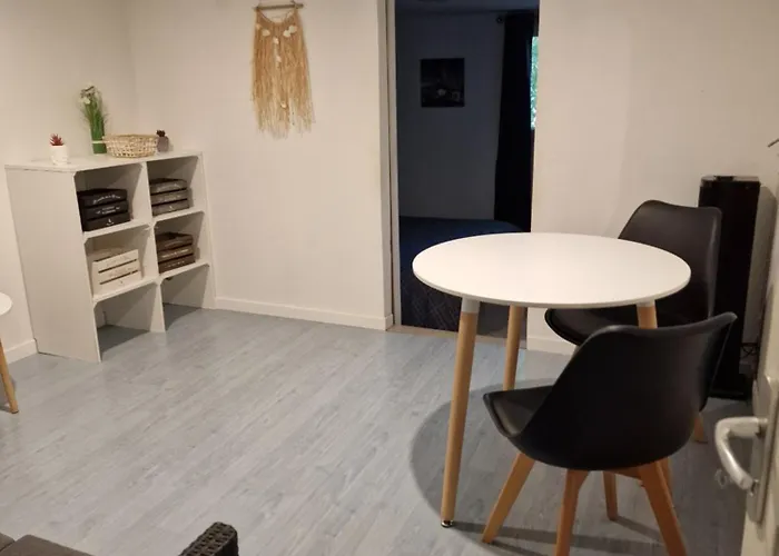 Chambre Chez L Habitant Petit Dejeuner Compris